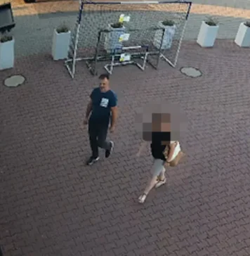 Policjanci poszukują kierującego, który brał udział w zdarzeniu